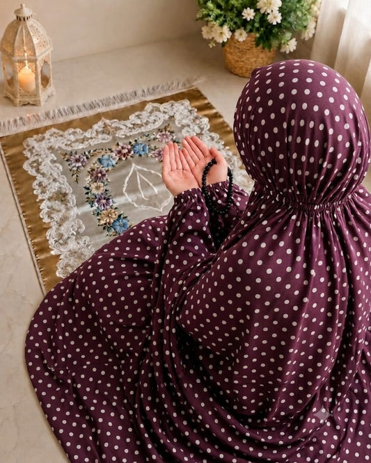 Printed Namaz Chaddar With Sleeves And Naqab 127
