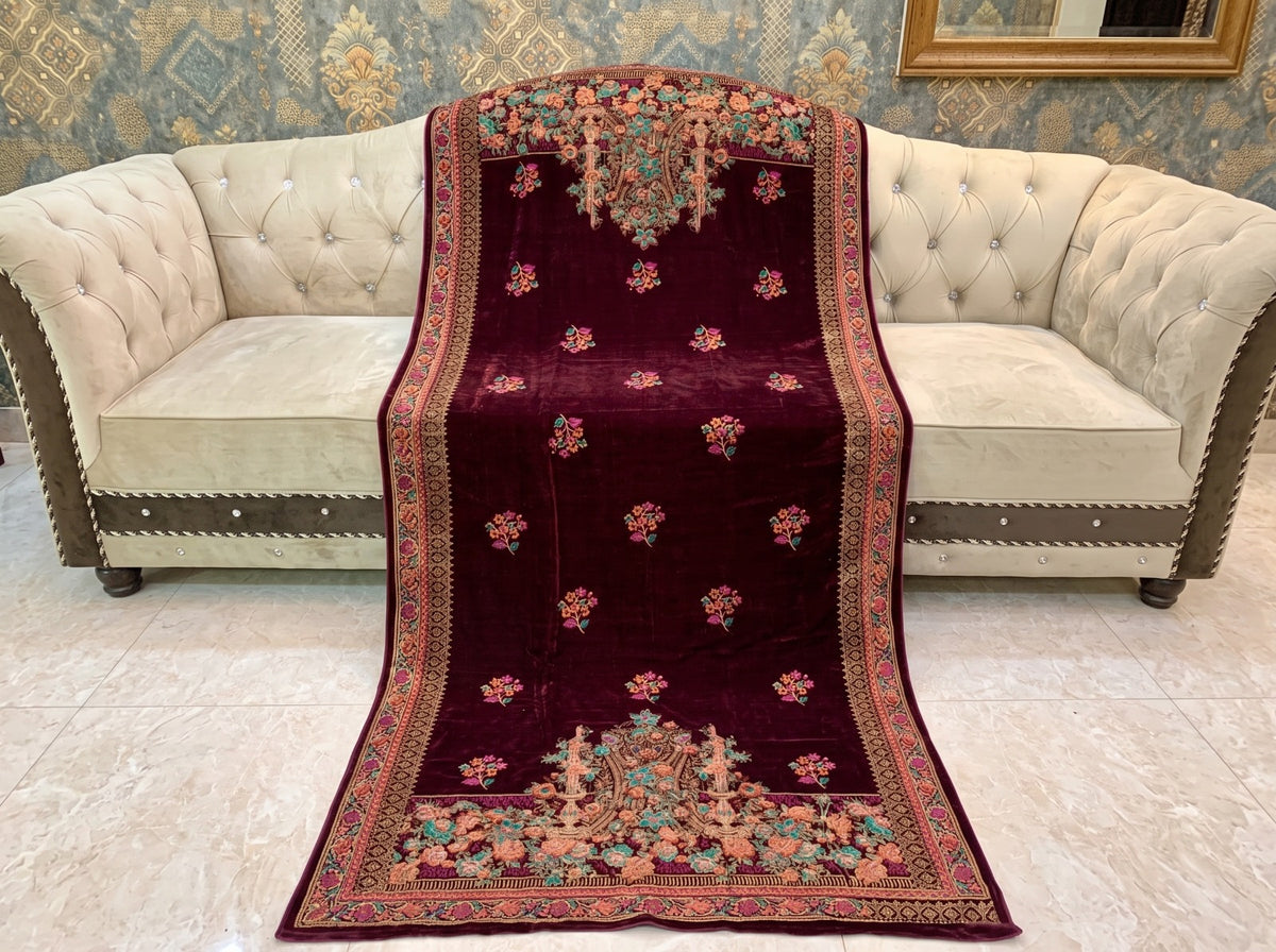 Premium Printed Velvet Shawl D-05 Mehroon